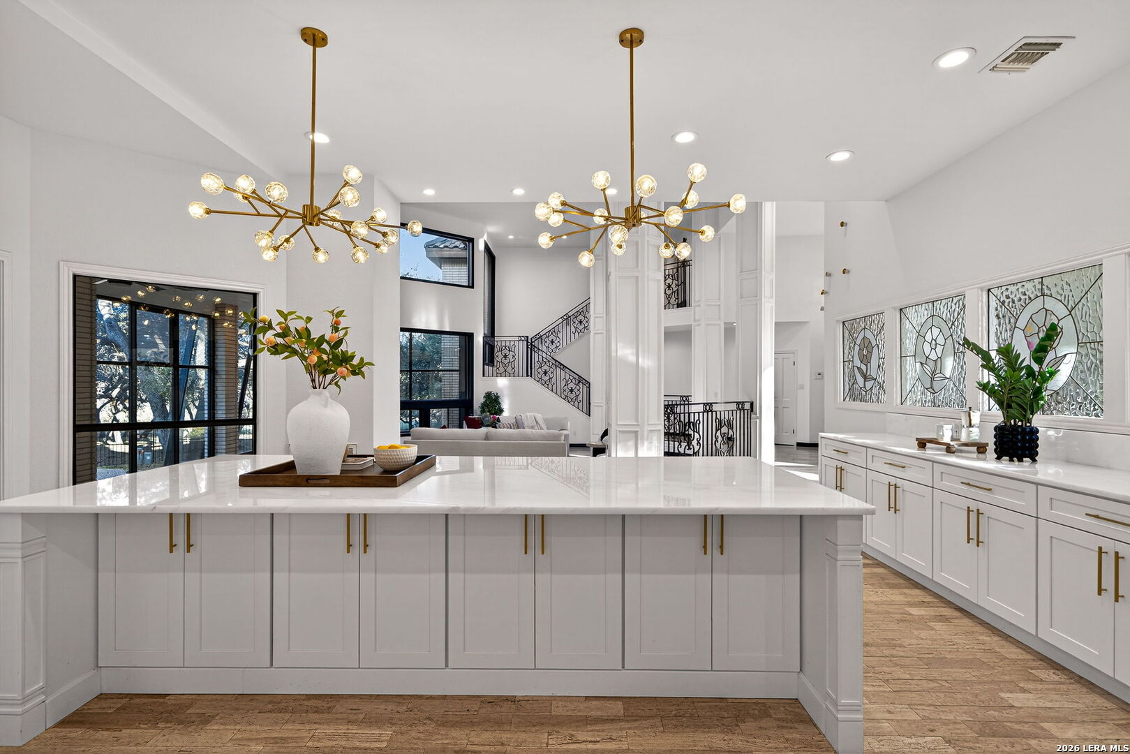12514 Elm Manor