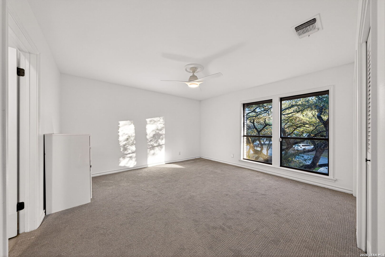 12514 Elm Manor