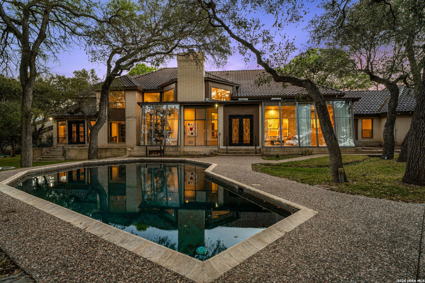 12514 Elm Manor
