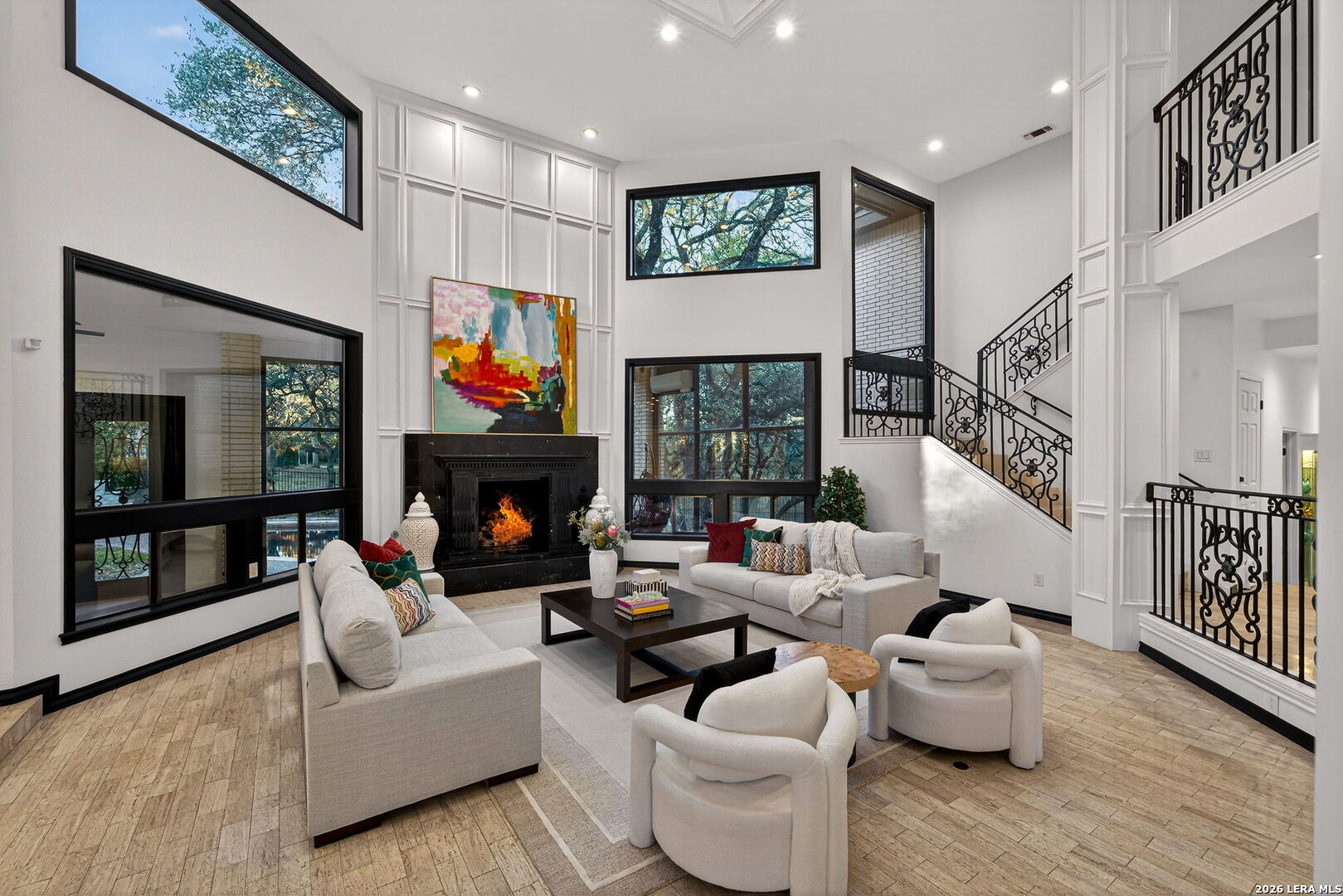 12514 Elm Manor