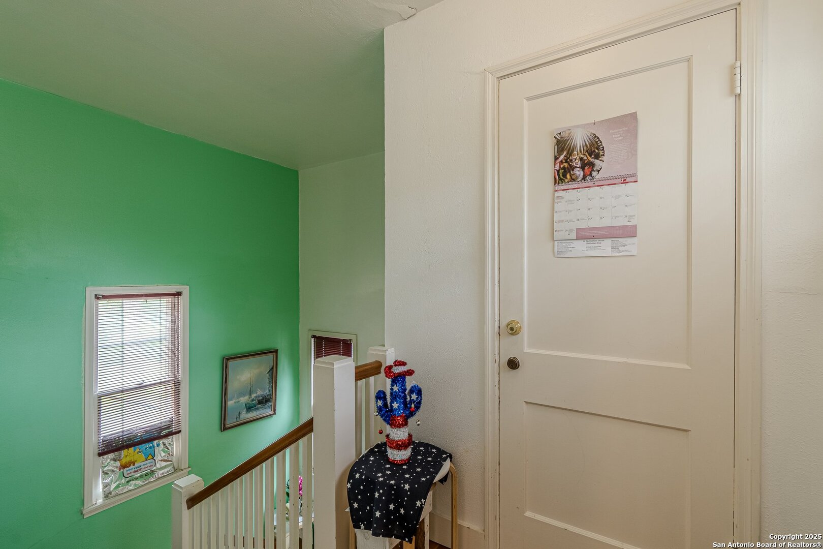 416 ALEXANDER HAMILTON DR
