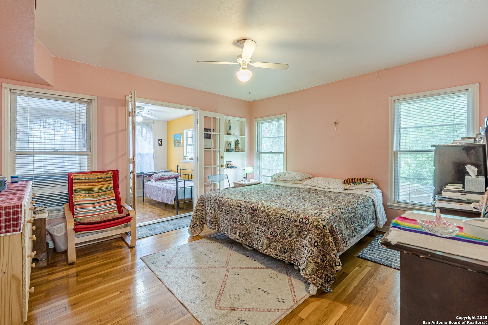 416 ALEXANDER HAMILTON DR