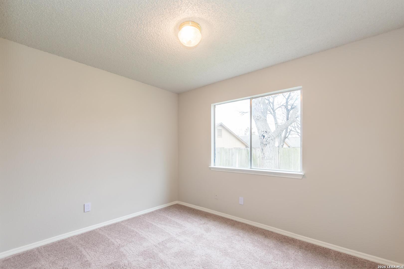 3518 Stoney Bluff