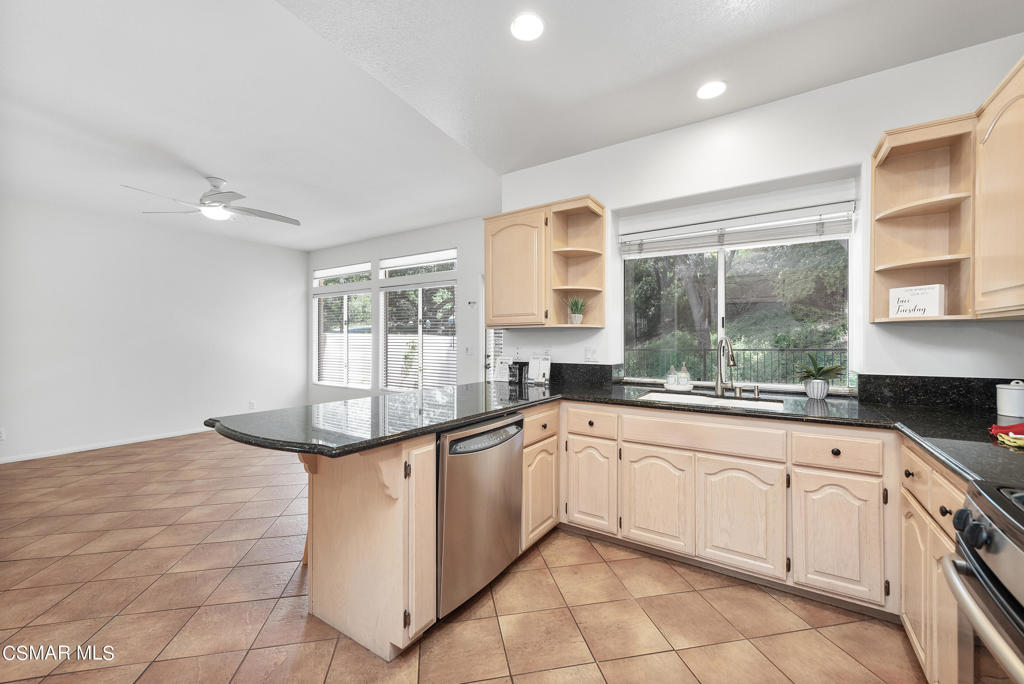 1008 Mountain Oak Place