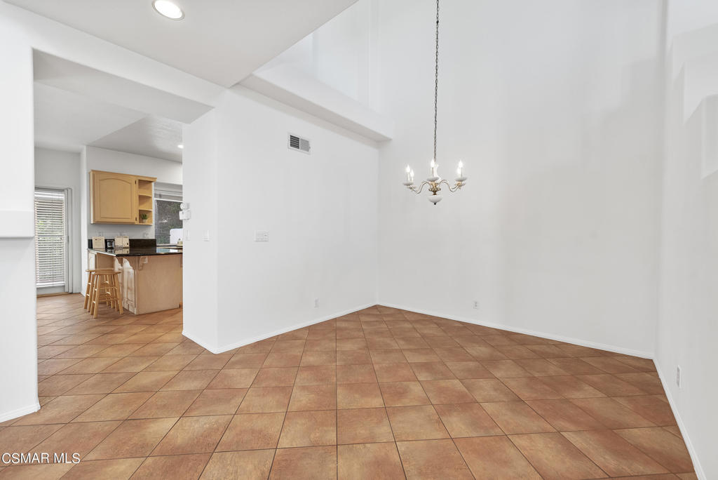 1008 Mountain Oak Place