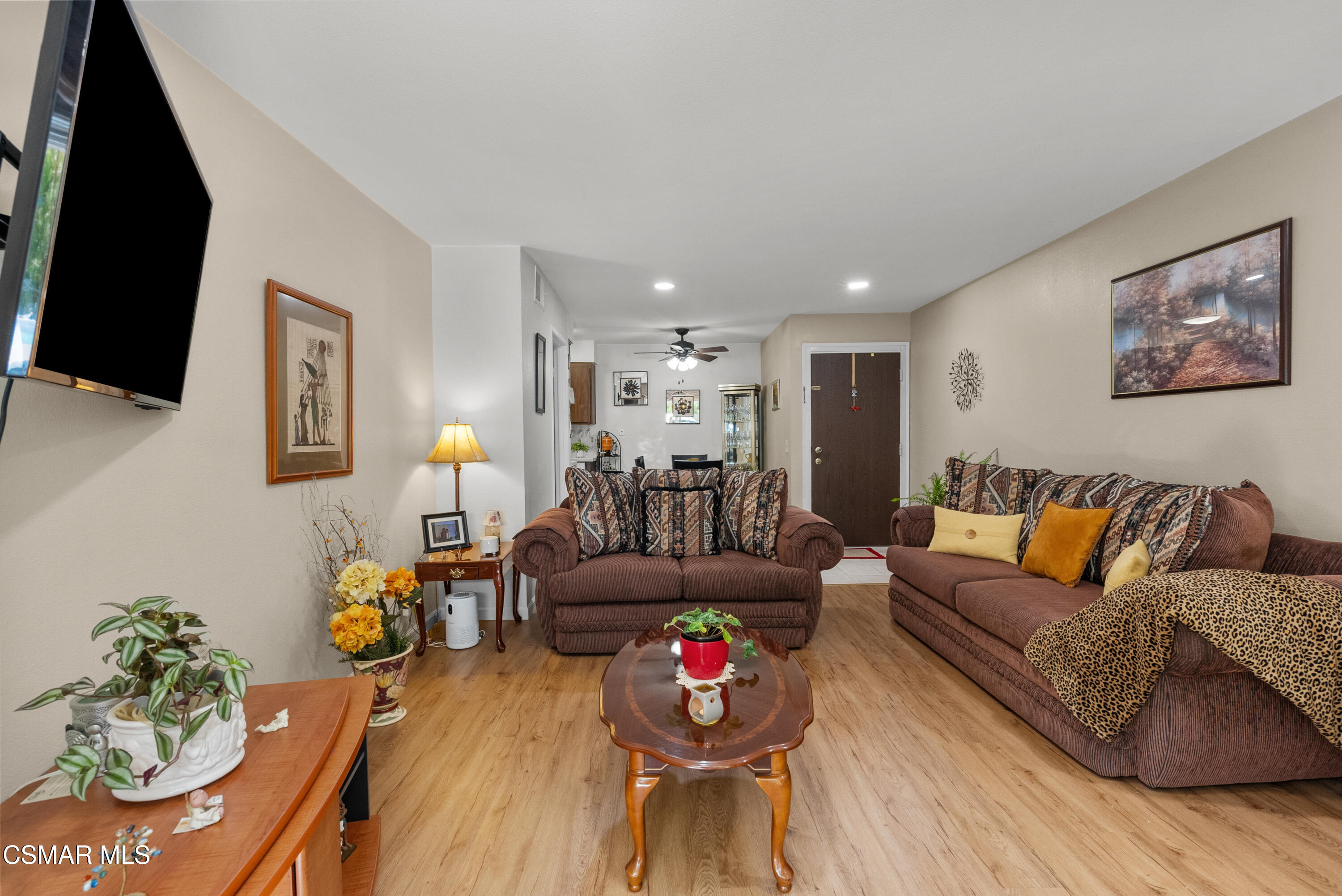 1256 Patricia Avenue, 3