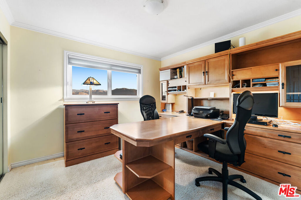 2212 Stacy Lane