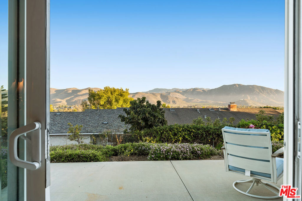 2212 Stacy Lane