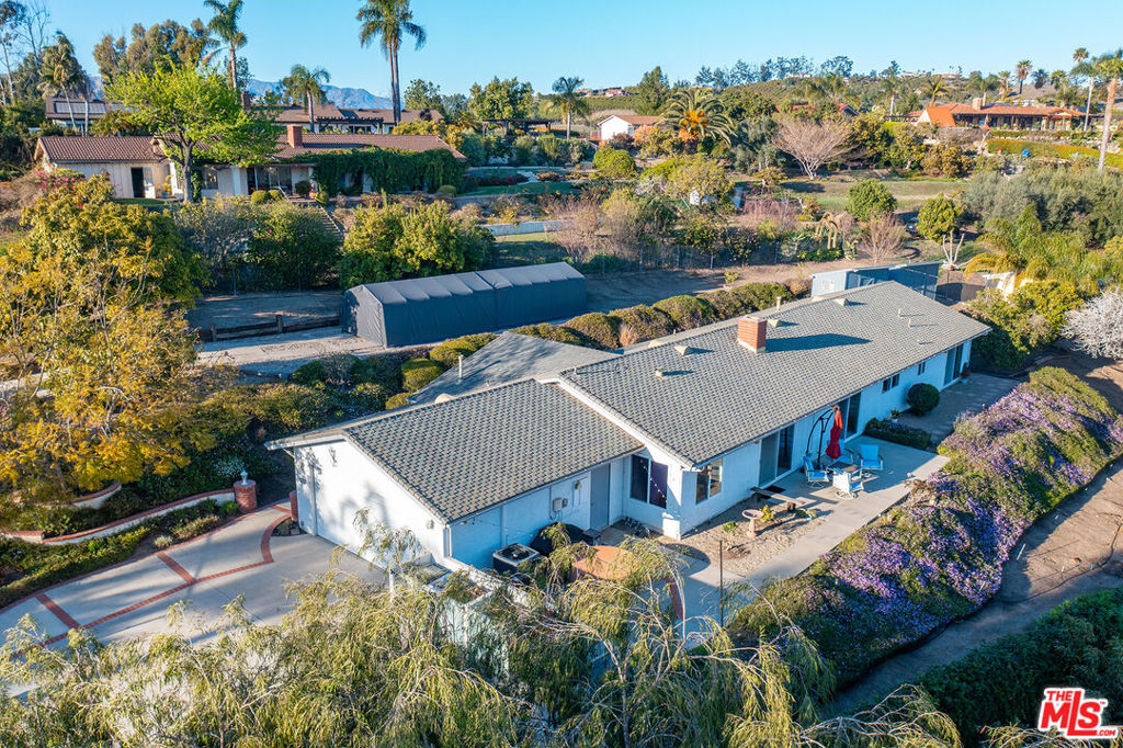 2212 Stacy Lane