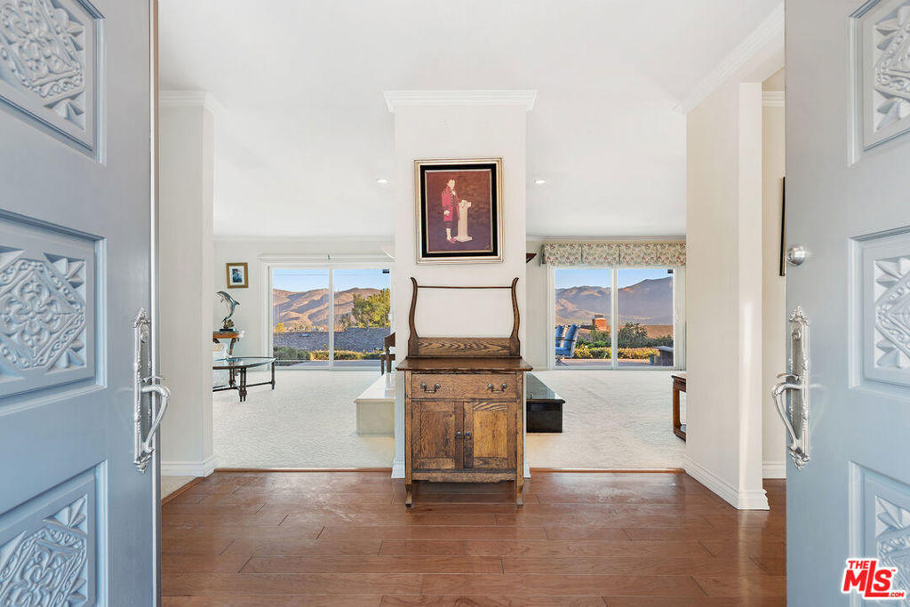 2212 Stacy Lane