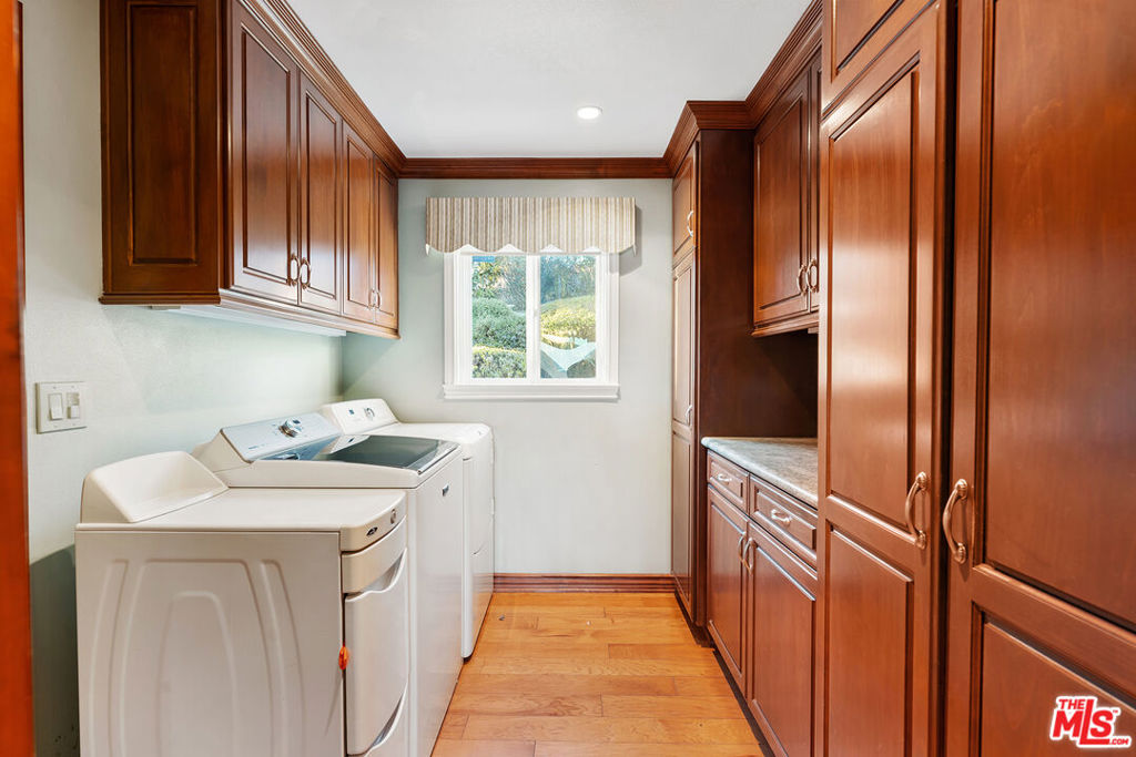 2212 Stacy Lane