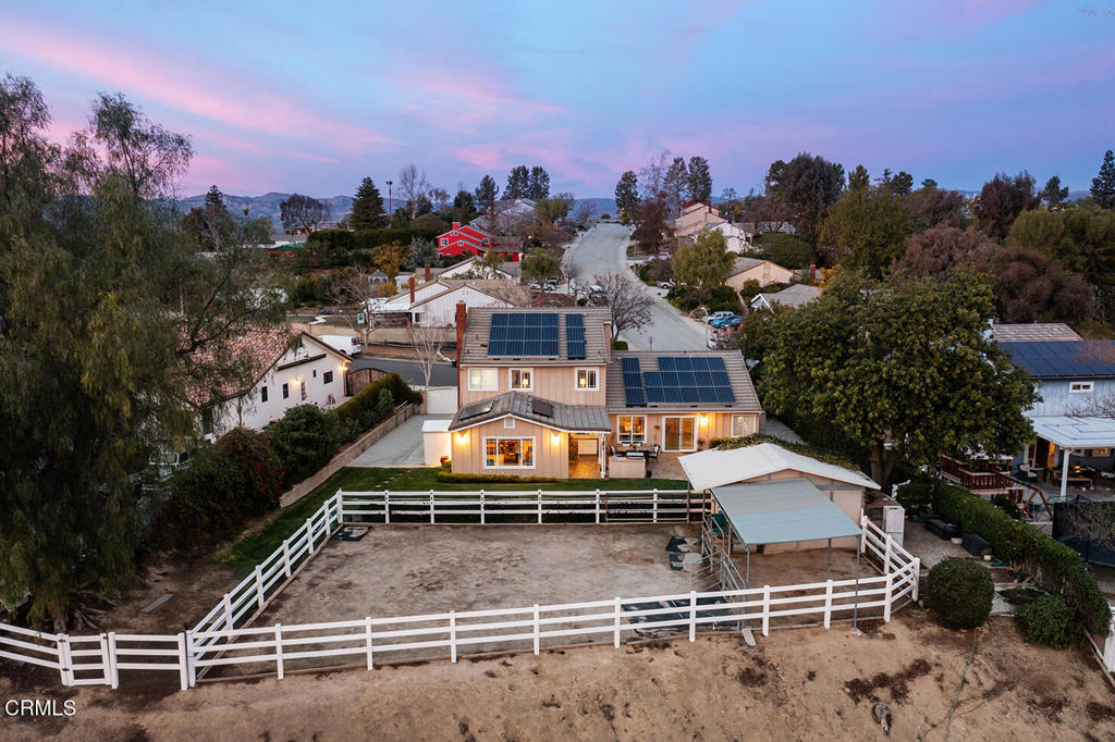 1894 Rambling Road