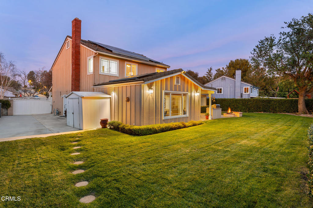 1894 Rambling Road