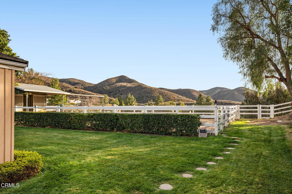 1894 Rambling Road