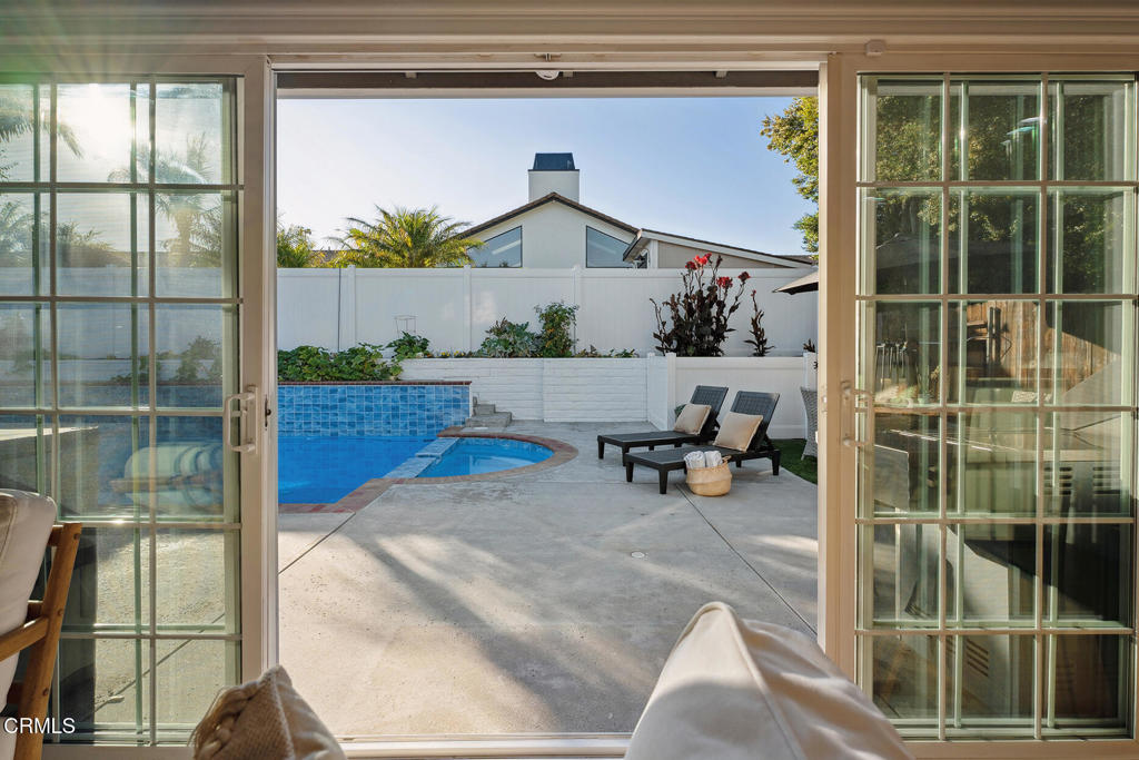 10325 Darling Road