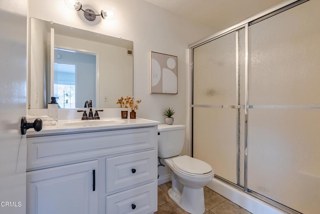 3872 Aztec Court