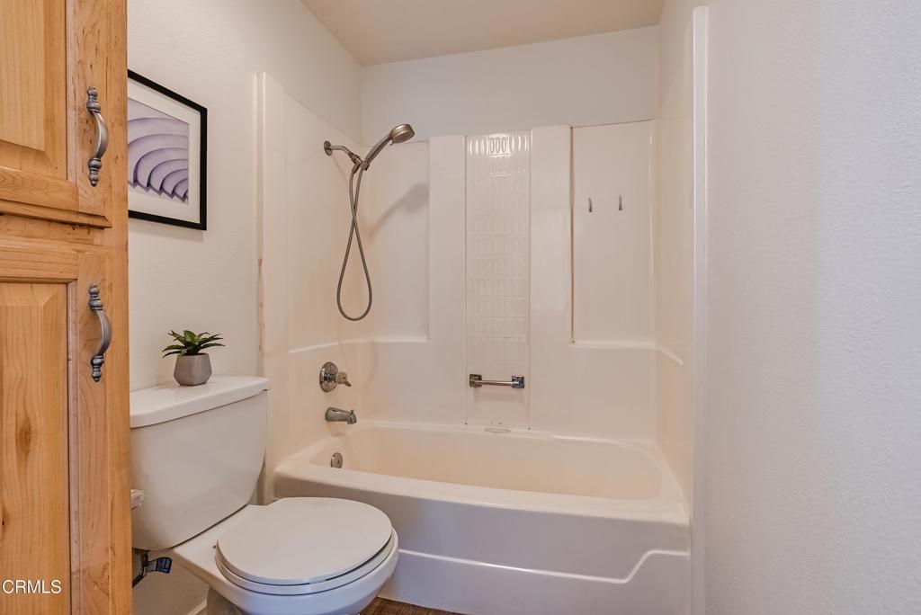 3872 Aztec Court