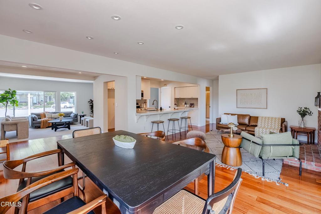 3872 Aztec Court