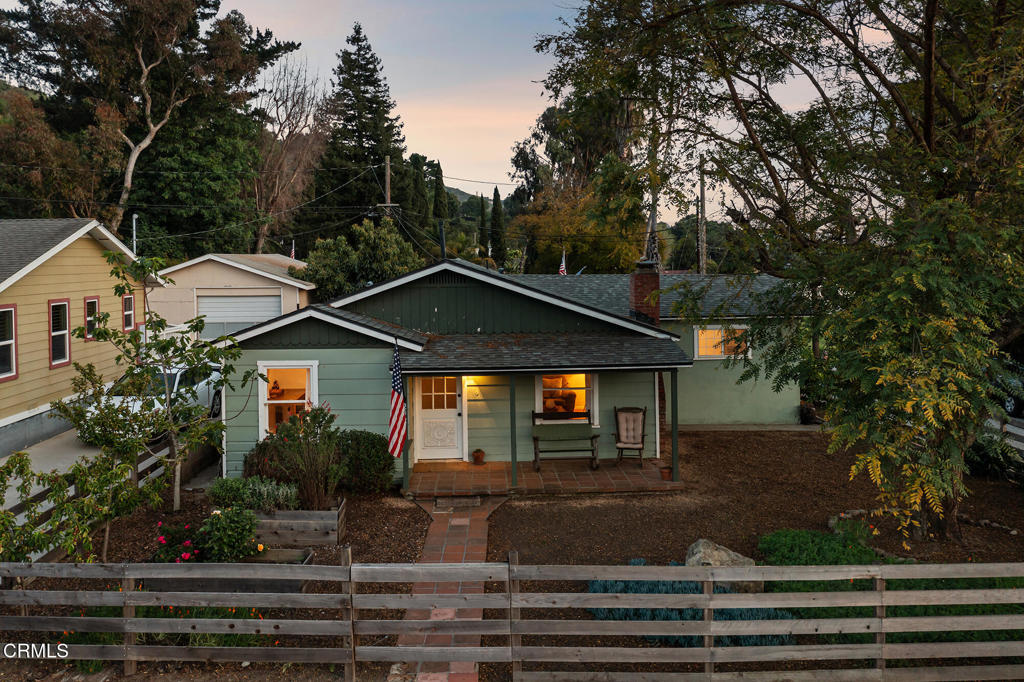 292 Fraser Lane
