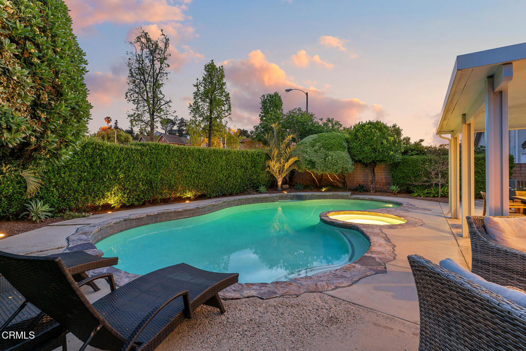 30386 Rainbow View Drive