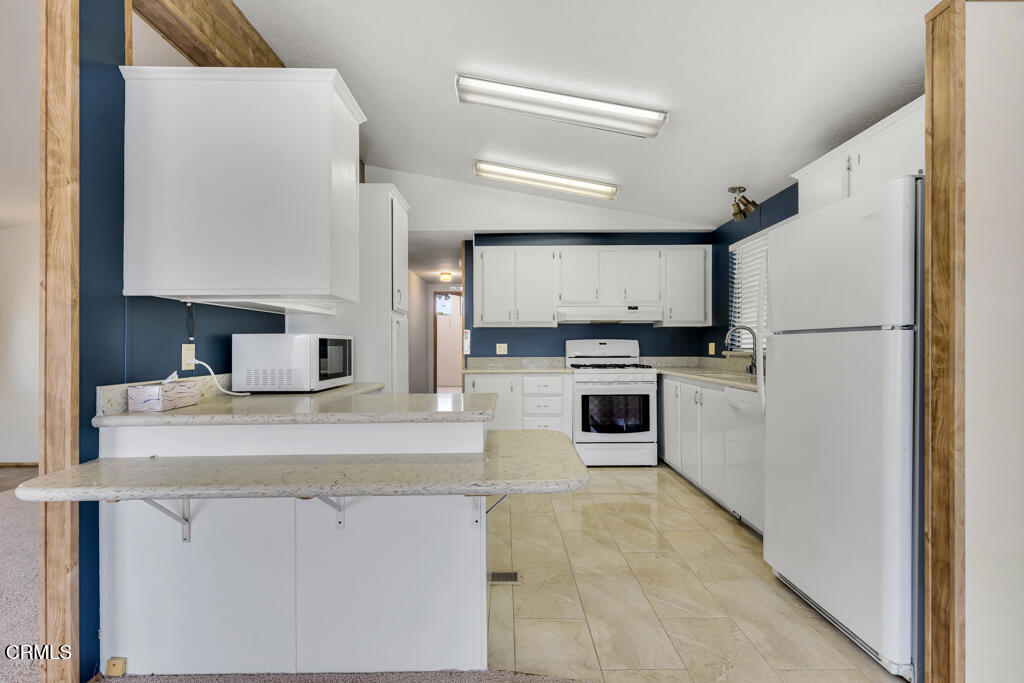 975 W Telegraph Road 24
