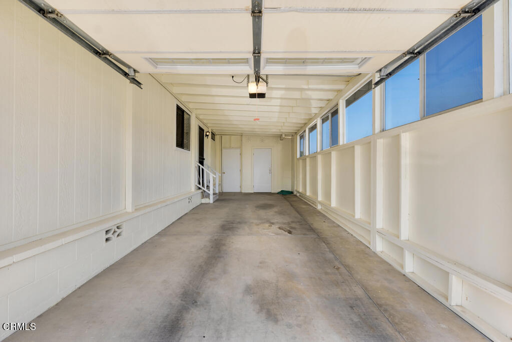 975 W Telegraph Road 24
