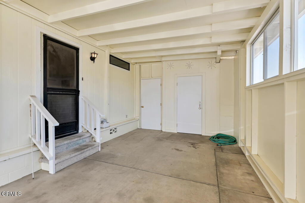 975 W Telegraph Road 24