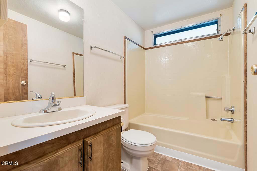975 W Telegraph Road 24