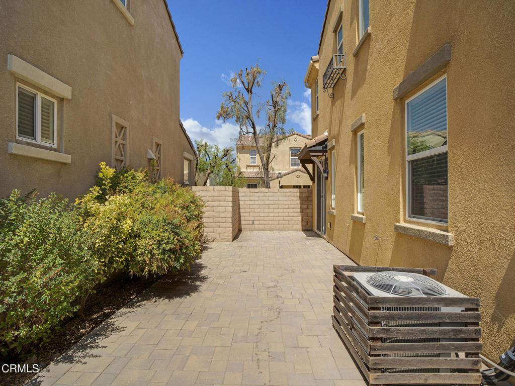 2949 Palmera Lane