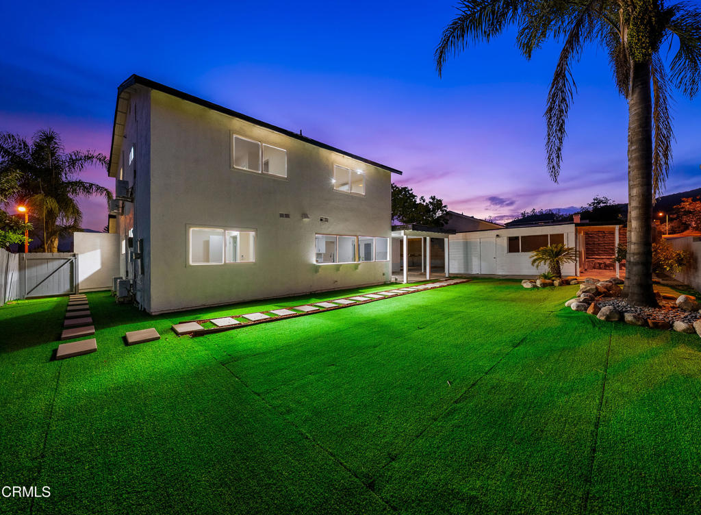 3955 Blackwod Street