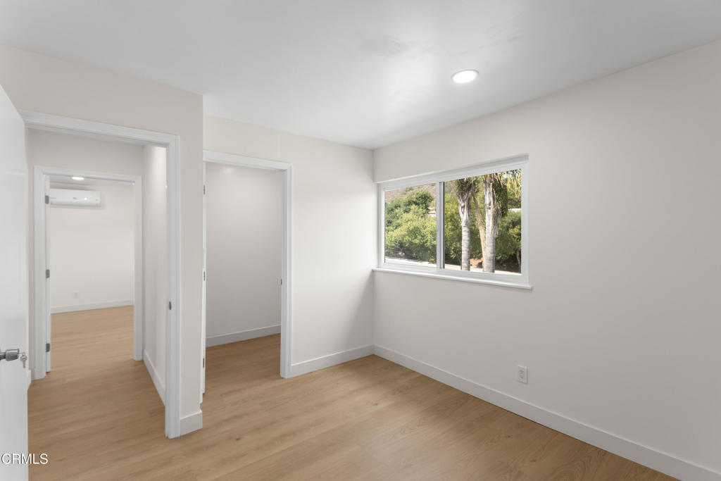 3955 Blackwod Street