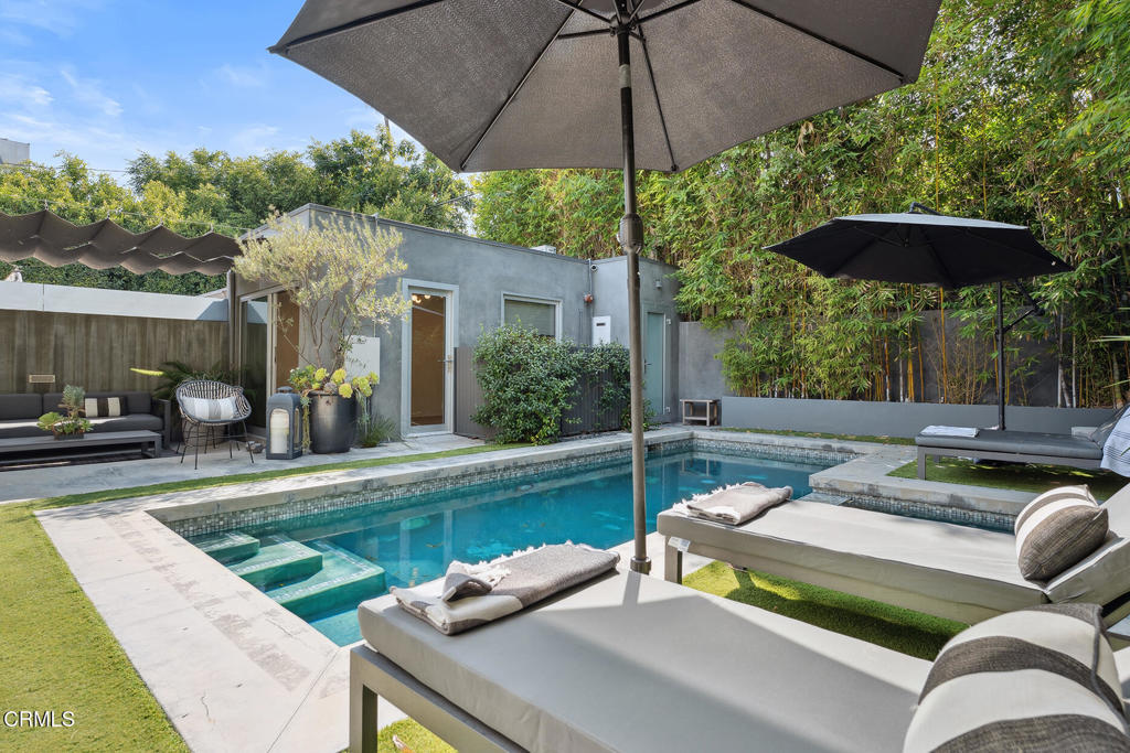 329 Westbourne Drive