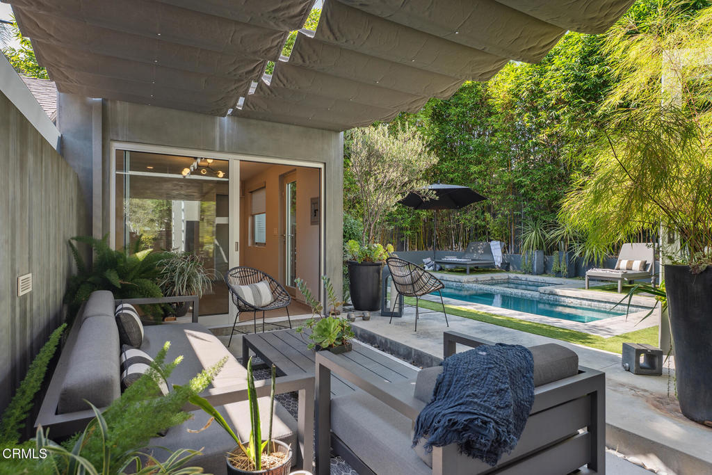 329 Westbourne Drive