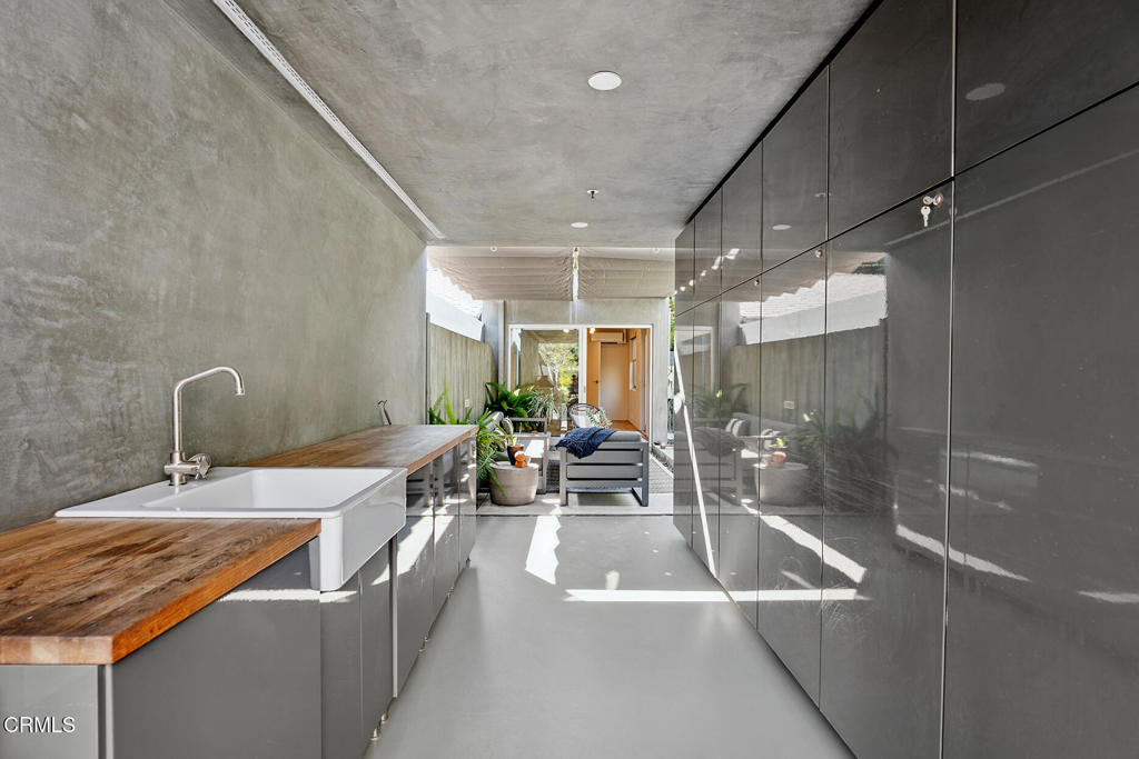 329 Westbourne Drive
