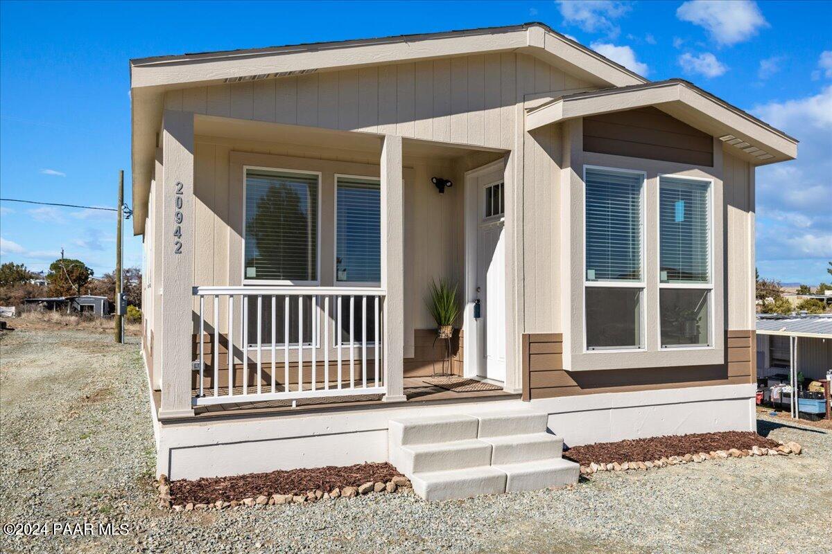 20942 E Skyview Lane