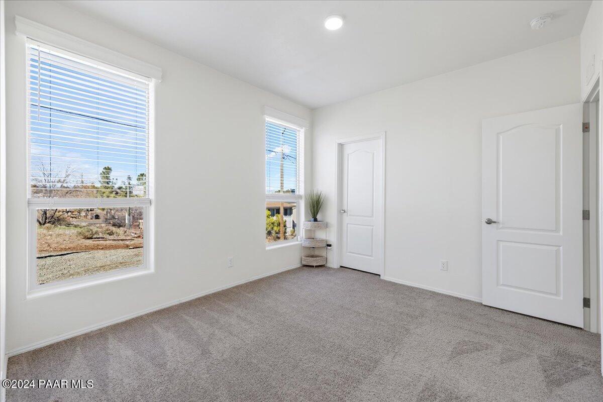 20942 E Skyview Lane