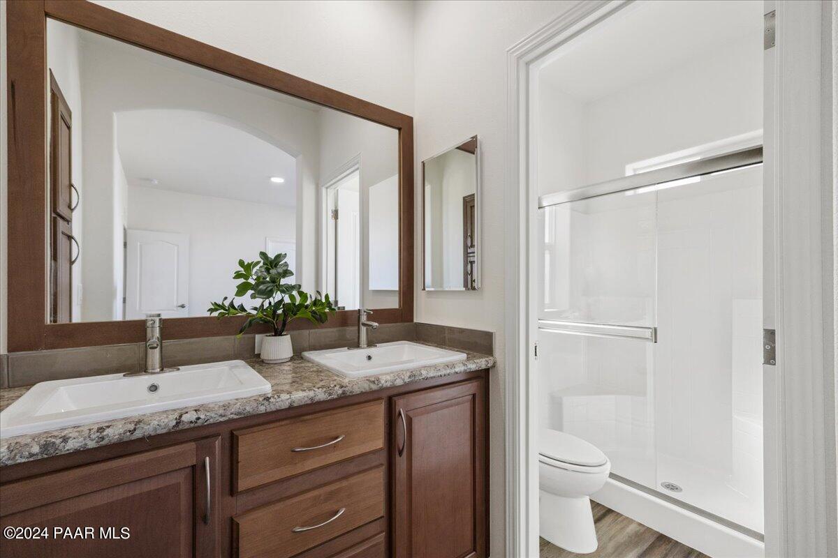 20942 E Skyview Lane