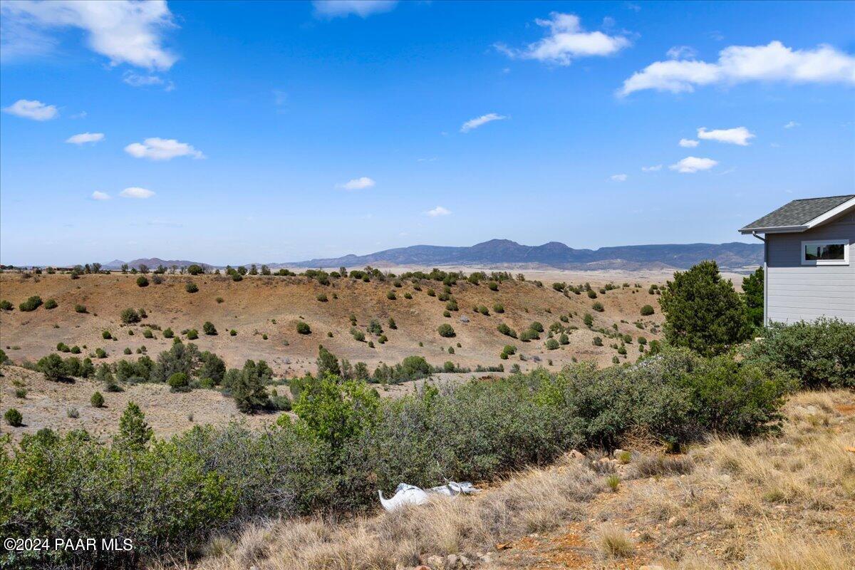 10200 E Old Black Canyon Highway