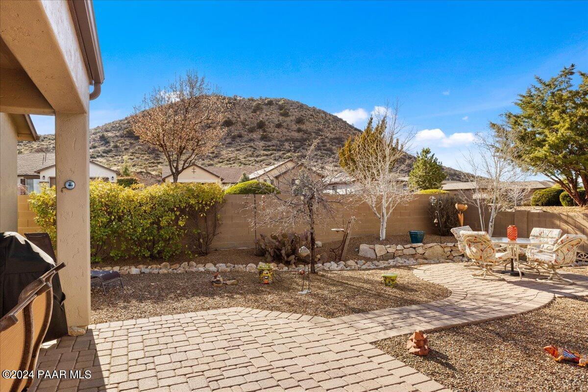 1031 N Wide Open Trail