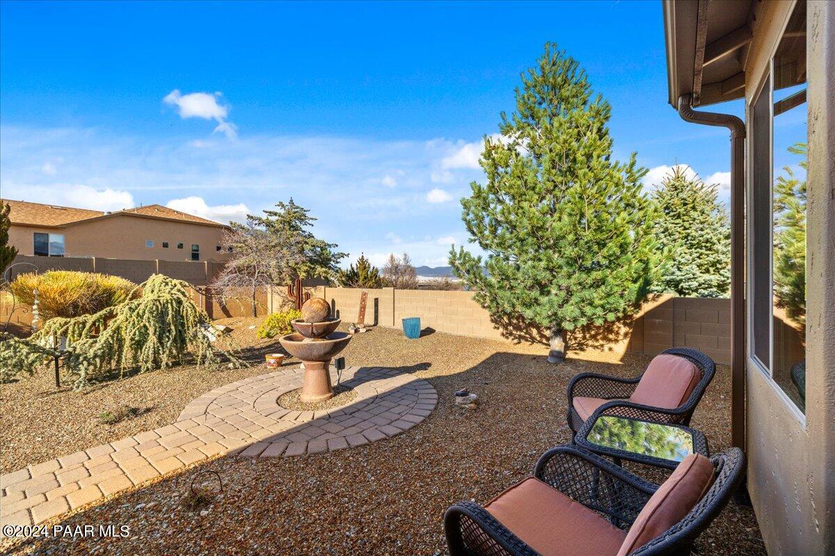 1031 N Wide Open Trail