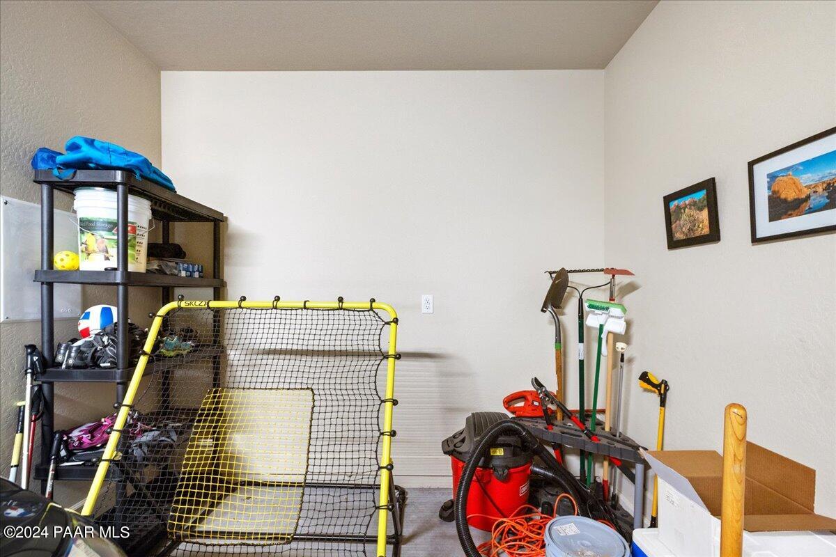 1031 N Wide Open Trail