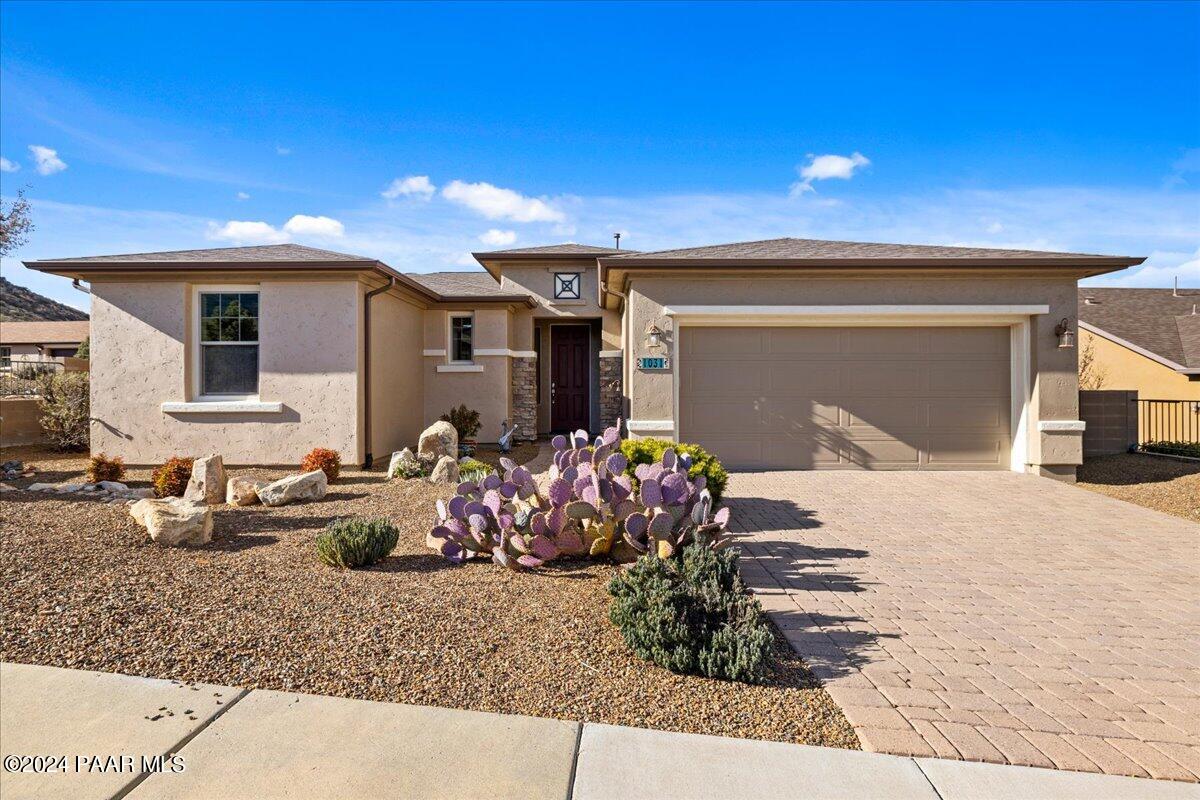 1031 N Wide Open Trail