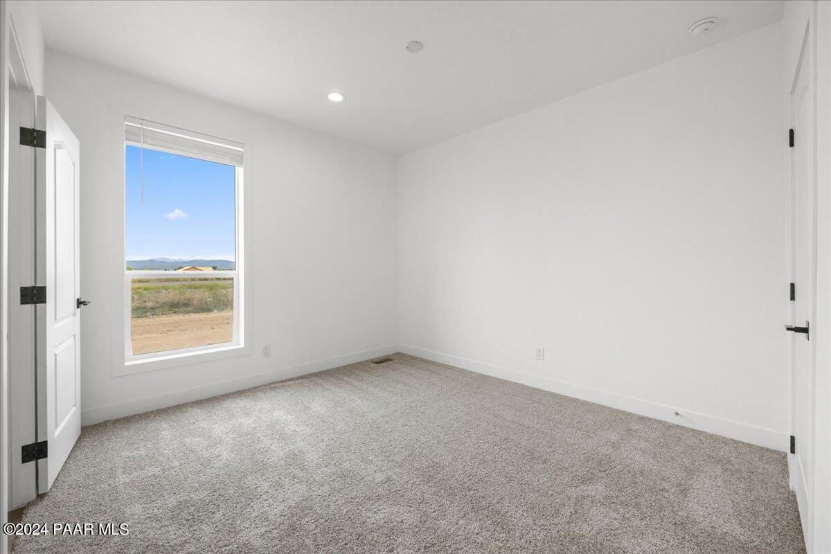 2424 W Hard Cider Trail