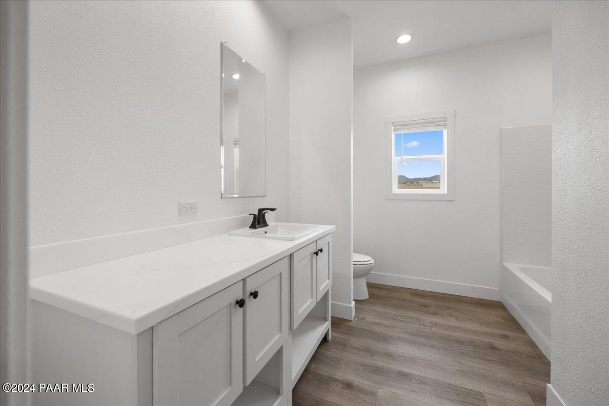 2424 W Hard Cider Trail