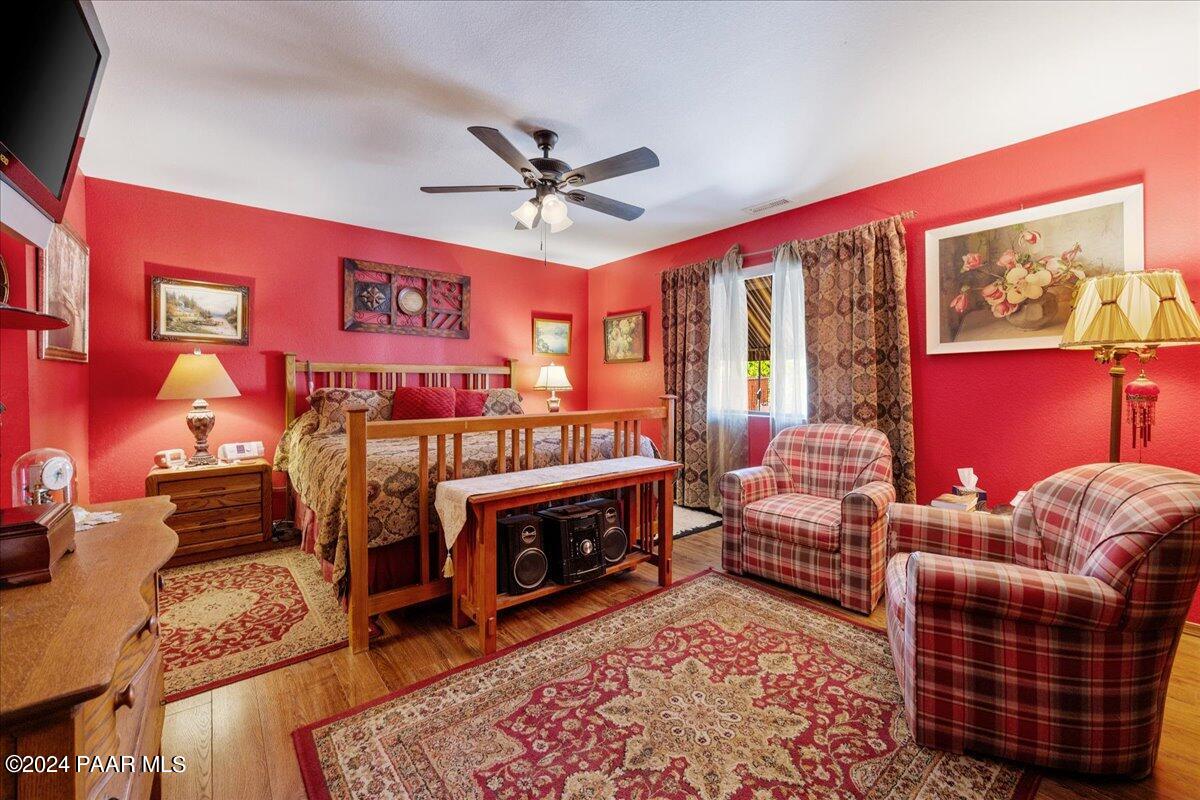 10817 E Turquoise Circle