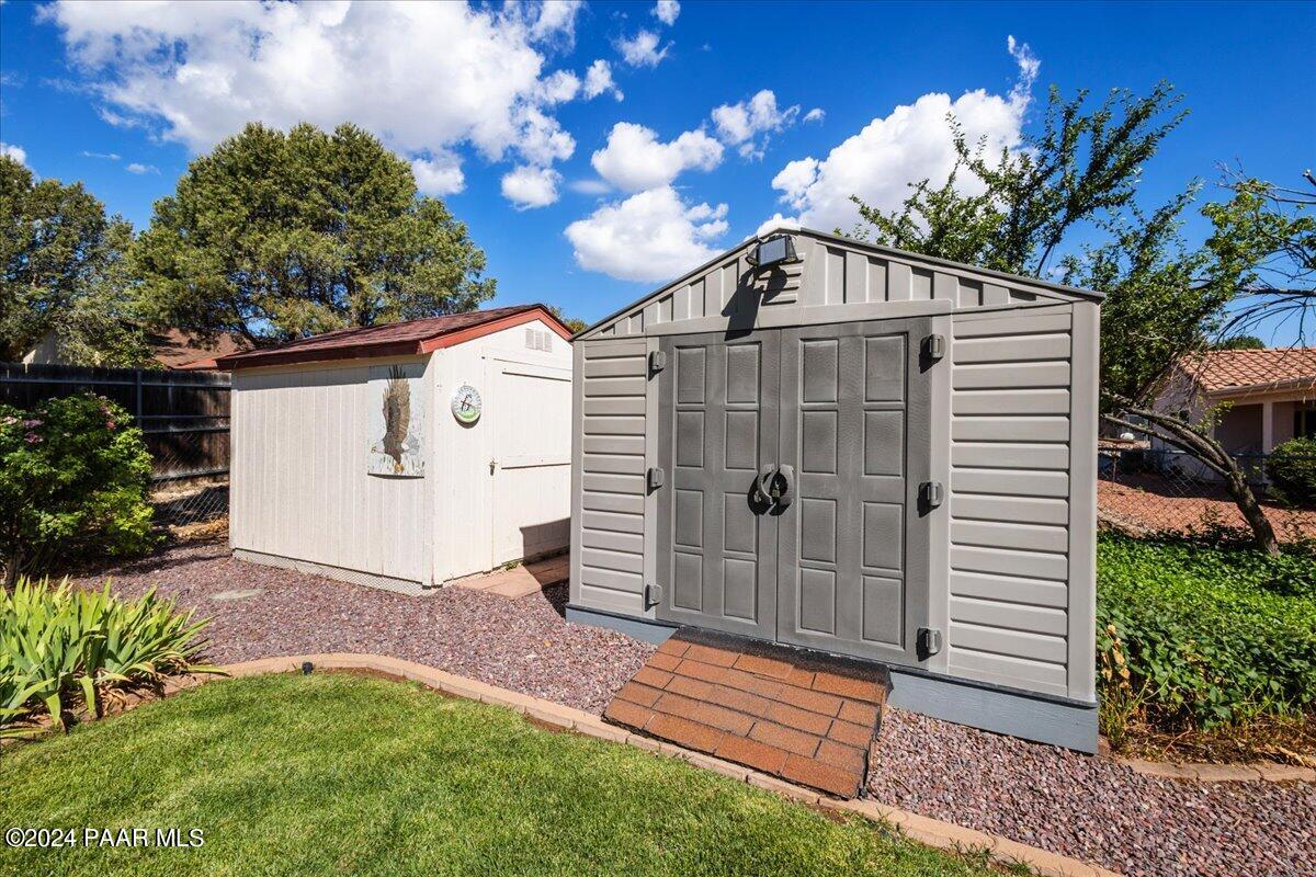 10817 E Turquoise Circle