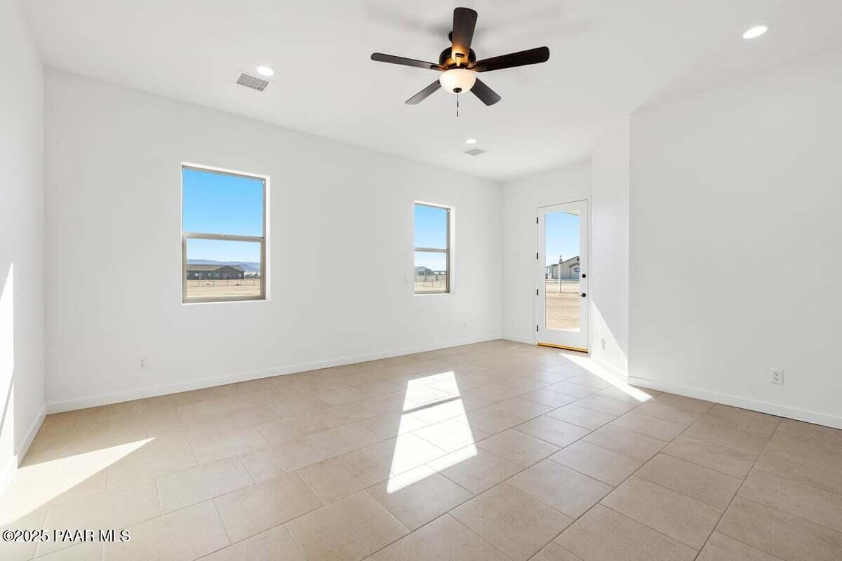 9225 N Copperfield Parkway