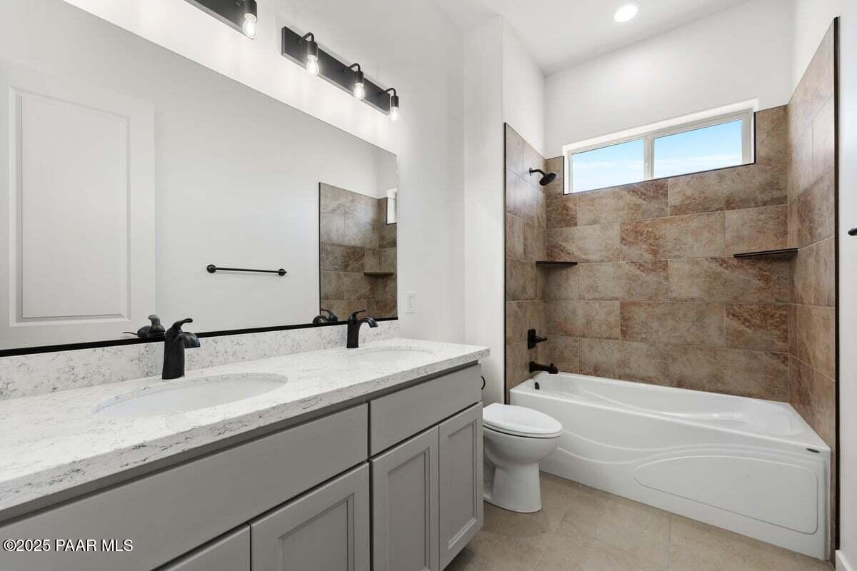 9225 N Copperfield Parkway