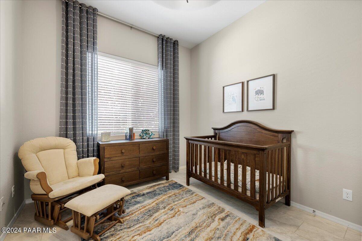 4407 N Dryden Street