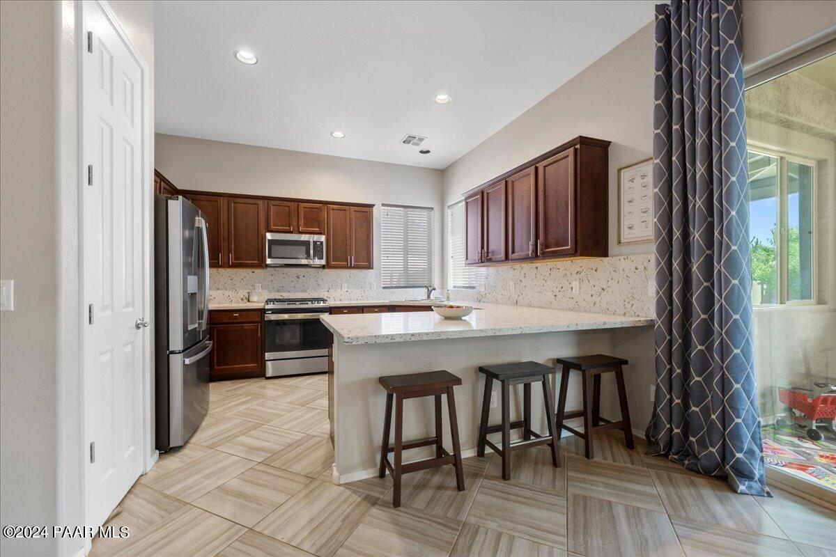 4407 N Dryden Street